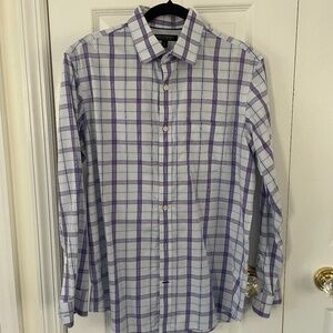 Men's Banana Republic button down dress shirt | Classic Fit | non-iron | size M